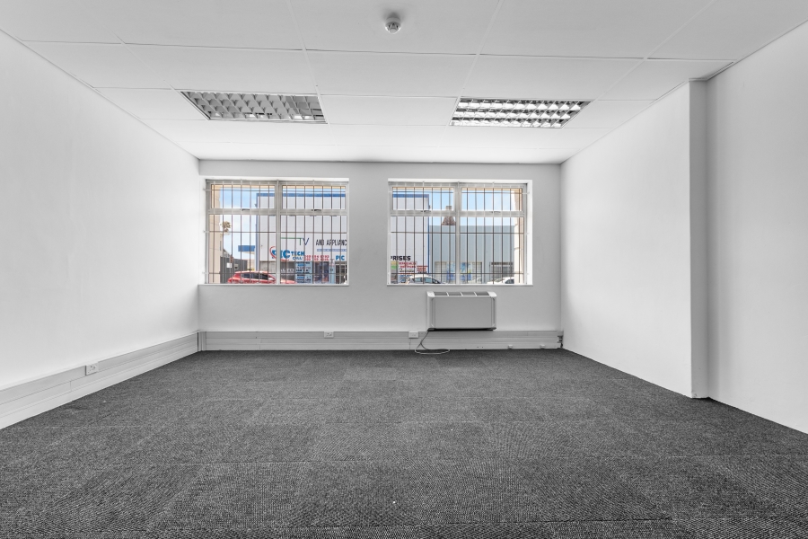 To Let commercial Property for Rent in Parow Western Cape